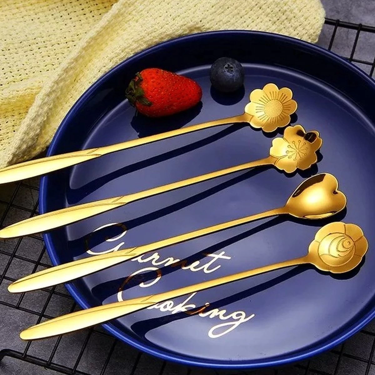 Fako Bijoux® - 8 Lange Lepels Bloem Motief - Latte Macchiato - Longdrink - Cocktail - Dessert - IJs - Koffie - Goud - 8 Stuks - Bewaarzakje - Afbeelding 4