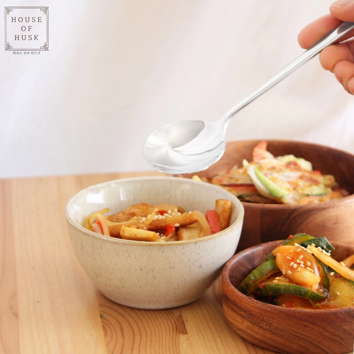 House Of Husk 1 Persoons Chopstick Lepel Set - 1 Paar Metalen Koreaanse Eetstokjes - Inclusief Eetlepel En Houder - RVS - Metaal - Eetstokjes - Koreaans - Vaatwasserbestendig - Sushi Chopsticks - Noodles - Zilver - Afbeelding 4