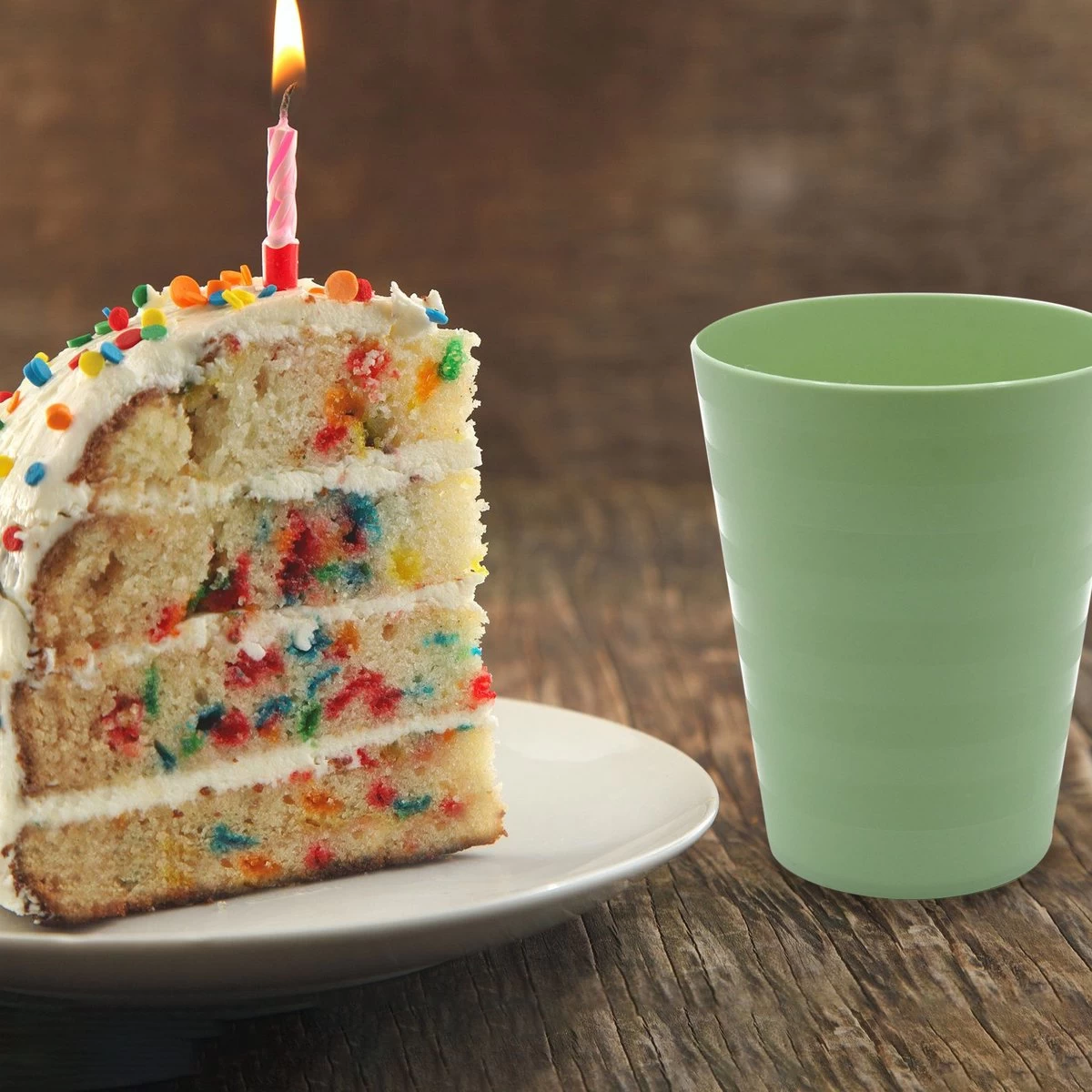 Luxe Herbruikbare Drinkbekers Van In Round – 5 Stuks – Groen – Plastic / Kunststof – Drinkbeker Voor Volwassenen En Kinderen – Alternatief Voor Wegwerp Bekers – Drink Beker – Limonadeglazen Sapglazen – Camping Servies – Onbreekbare Glazen – Beerpong - Afbeelding 5