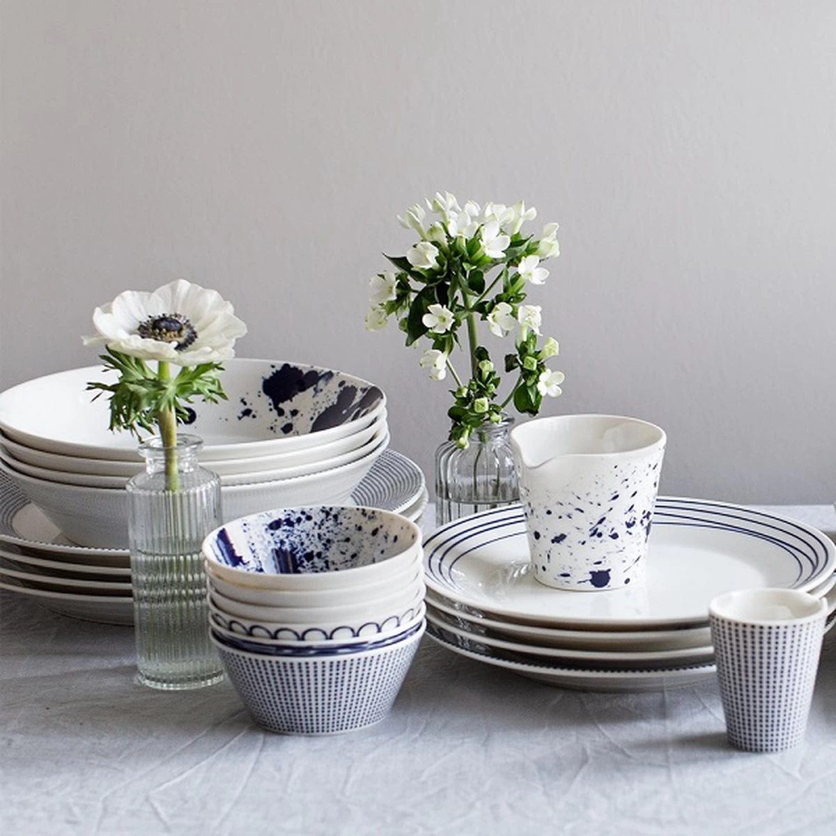 Royal Doulton Pacific - Gebaksbordjes Set - Porselein - Wit / Blauw - ⌀ 16 Cm - 6 Stuks - Afbeelding 8