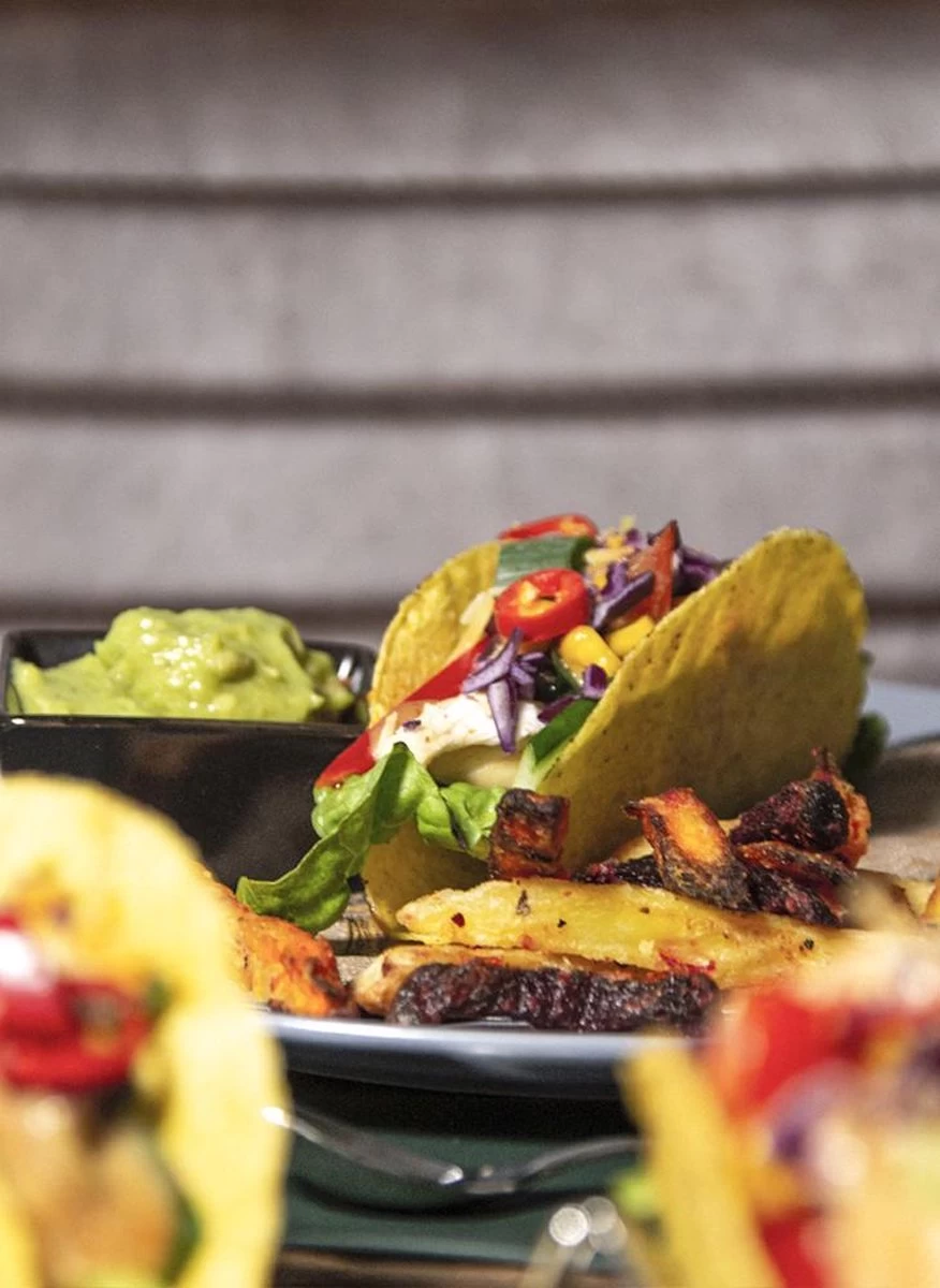 Krumble Taco Houder - Taco En Tortilla Houder Voor 4 Stuks - Serveerschalen - Koken & Tafelen - Kookgerei - Snack- & Tappasschalen - Metaal - Zilver - Afbeelding 3